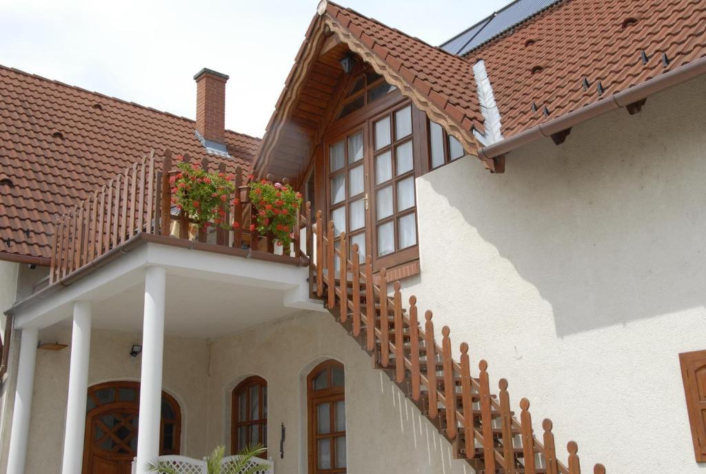 Balla Apartmanhaz Siofok Oda fotoğraf